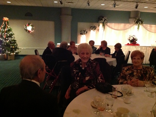 ./Gallery/XmasAdult12-15-12/2012 DIAC XMAS 002.jpg